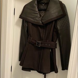 BCBGMAXAZRIA WOMENS wool and leather coat